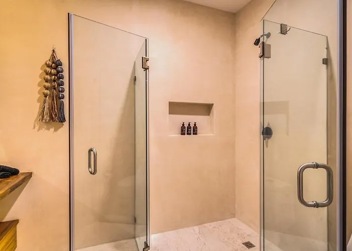 3 Bedroom Penthouse With Private Pool & Sunset Terrace