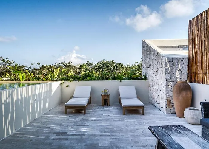 3 Bedroom Penthouse With Private Pool & Sunset Terrace